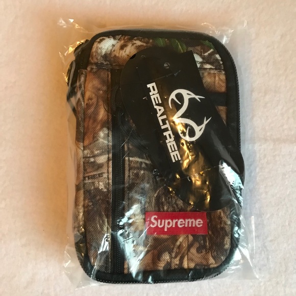 supreme camo pouch